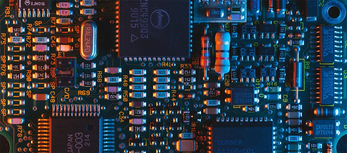 Associate Degree in Information Technology